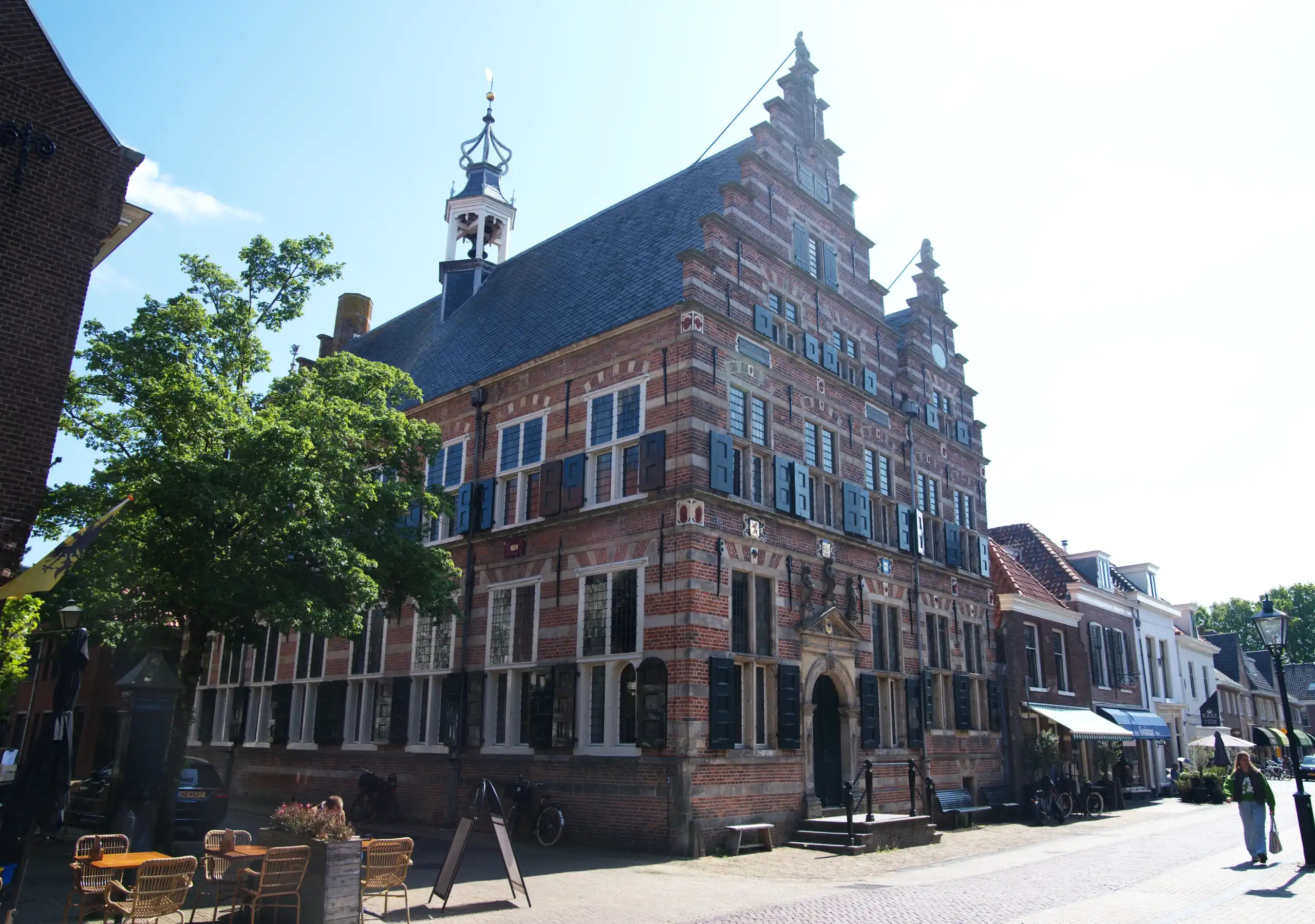 Een woning kopen verkopen of taxeren in naarden vesting